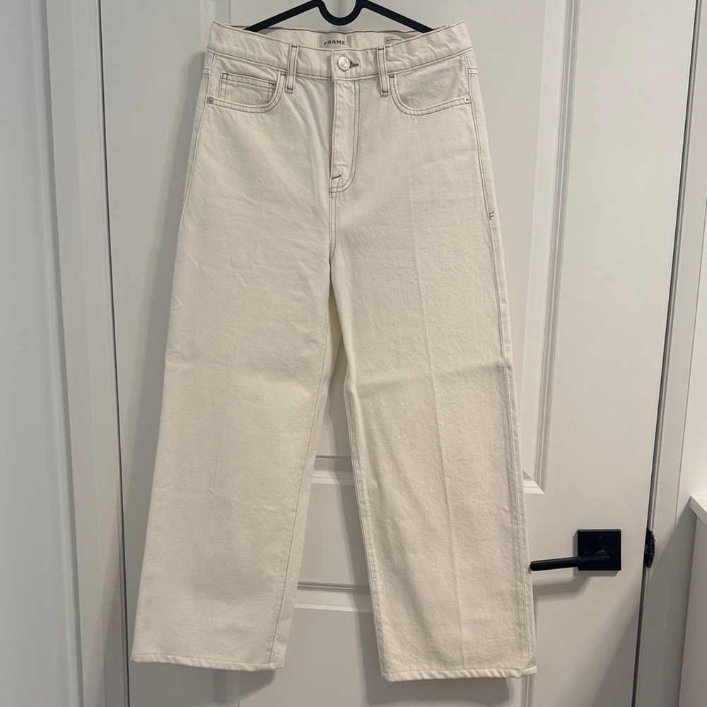 Frame Denim Straight Leg Jeans in Cream